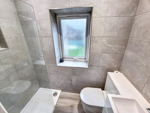 Photo 7- click for photo gallery